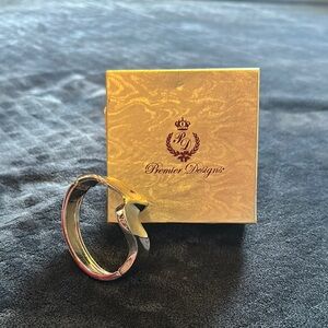 Premier Designs Bracelet